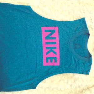 Nike Muscle Cut Athletic Tee for Women- Small